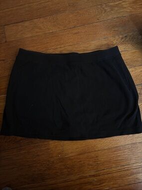 Classic Black Mini Skirt – Stretch Comfort